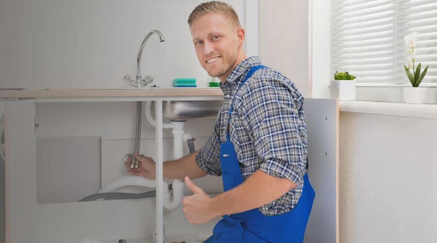 Burst Pipe Emergency Service in Plaza, ND